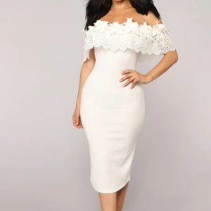 NWT Fashion Nova Midnight In Moscow Dress - White, Size XL